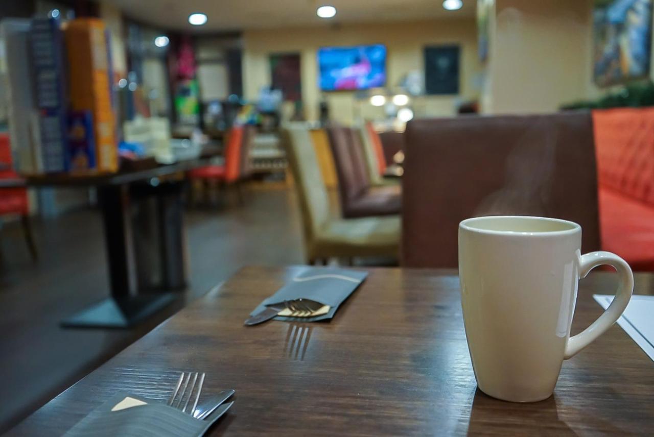 Belmore Court & Motel إيننيسكيلن المظهر الخارجي الصورة