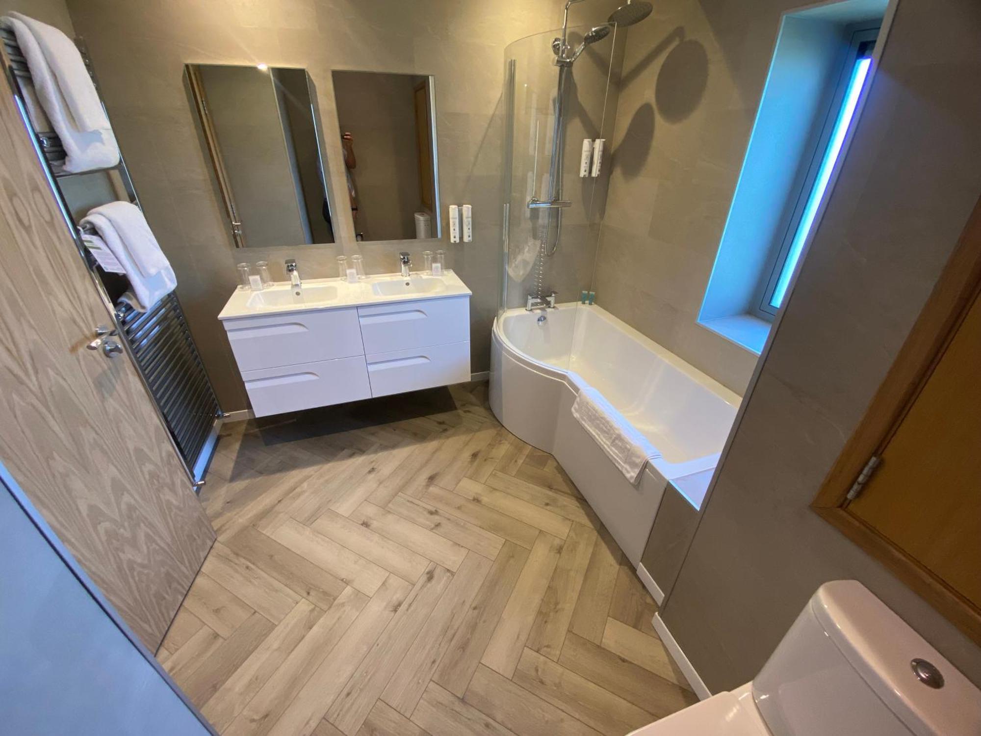 Belmore Court & Motel إيننيسكيلن المظهر الخارجي الصورة